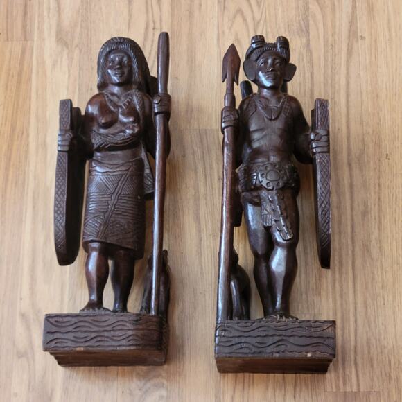 Vintage Latin American Carved Wood Book ends Statues Men and Women with dog - Picture 6 of 12